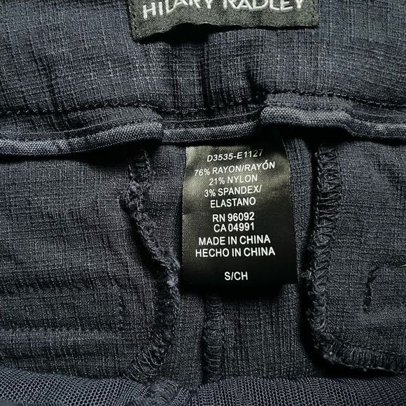 Hilary Radley slip on stretch Straight cropped lightly textured - Picture 5 of 5